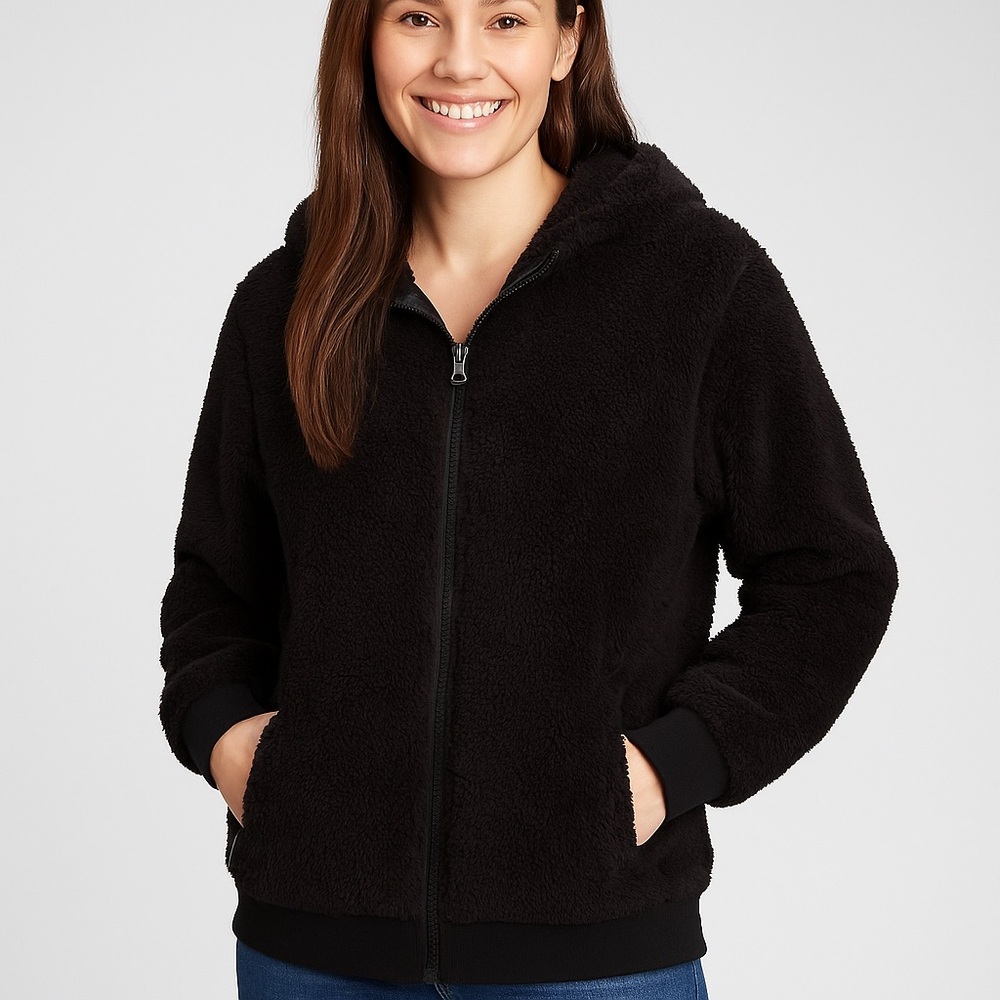 Spyder Women’s Black Fuzzy Sherpa Zip-Up Jacket – Size Medium